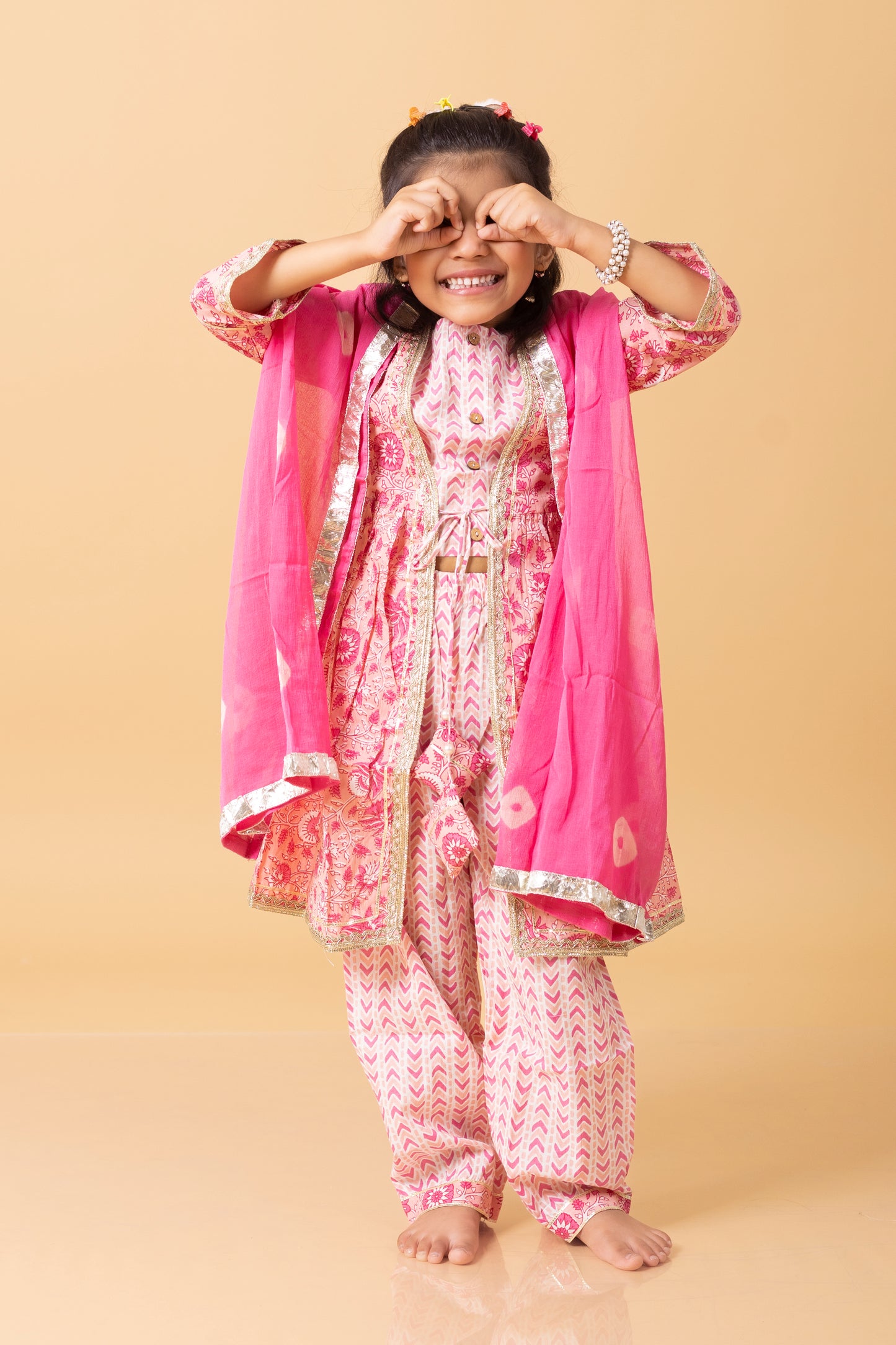 Girls- Kids Blouse Aangrakha Shrug Pants and Dupatta Set ethnic wear