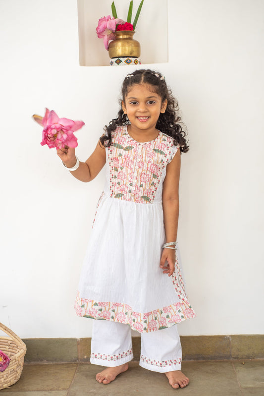 Handblock- Pure 100% Soft Cotton Lotus Loop Button Kurta Set