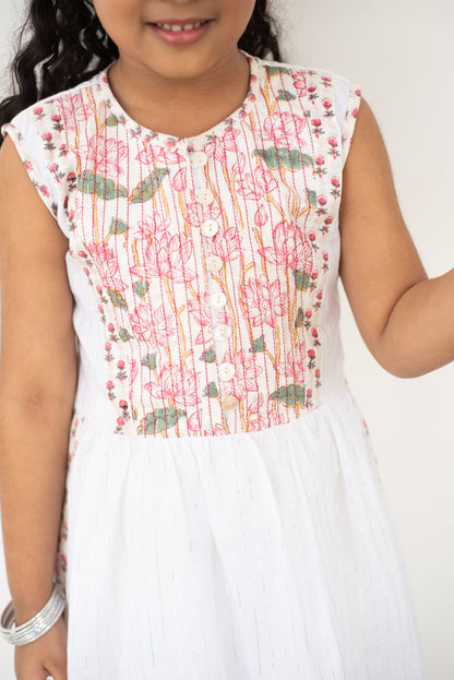 Handblock- Pure 100% Soft Cotton Lotus Loop Button Kurta Set