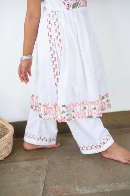 Handblock- Pure 100% Soft Cotton Lotus Loop Button Kurta Set